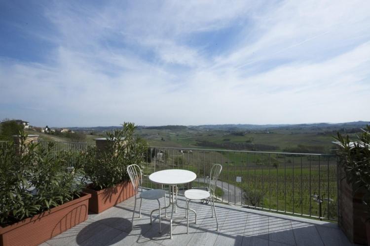 Ca'Rapulin Villa Calosso Buitenkant foto